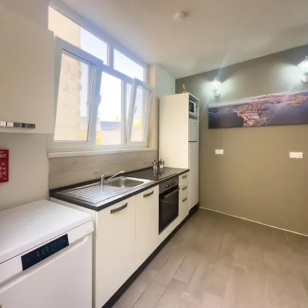 Authentic With Maltese Balcony In Bormla By 360 Estates Apartment Ta' Penza