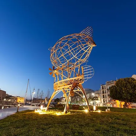 Appartamento Authentic With Maltese Balcony In Bormla By 360 Estates *