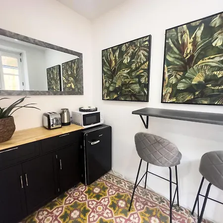 Apartment Authentic With Maltese Balcony In Bormla By 360 Estates *