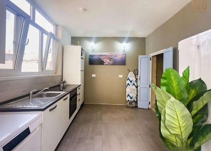 Authentic With Maltese Balcony In Bormla By 360 Estates * Ta' Penza