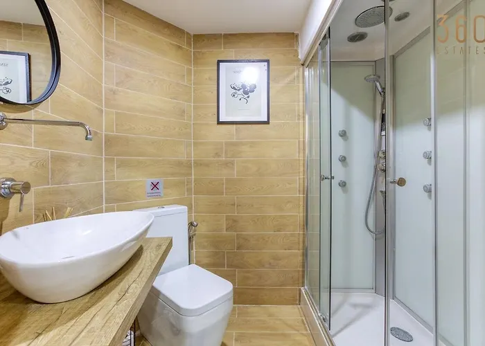 Appartement Authentic With Maltese Balcony In Bormla By 360 Estates