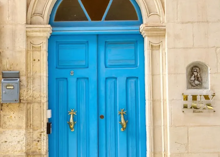 Authentic With Maltese Balcony In Bormla By 360 Estates