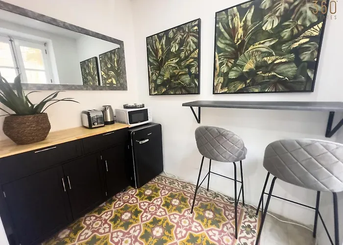 Authentic With Maltese Balcony In Bormla By 360 Estates * Ta' Penza