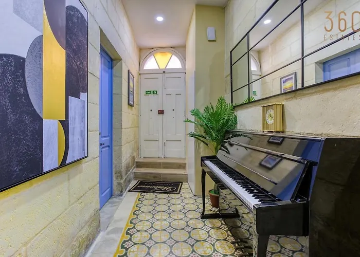 Authentic With Maltese Balcony In Bormla By 360 Estates